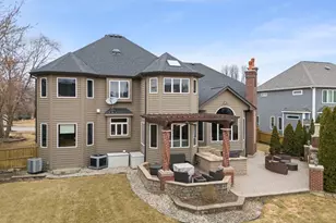 5719 Rosinweed Ln, Naperville, IL 60564 - Photo 2