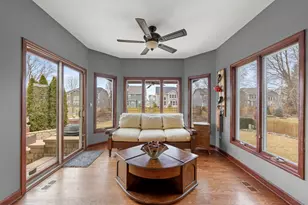 5719 Rosinweed Ln, Naperville, IL 60564 - Photo 12