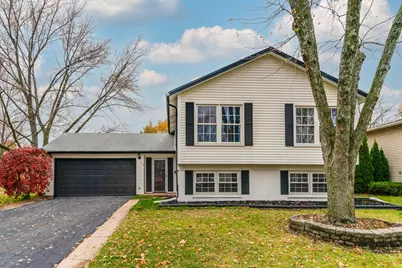 214 W Hintz Road, Arlington Heights, IL 60004 - Photo 1