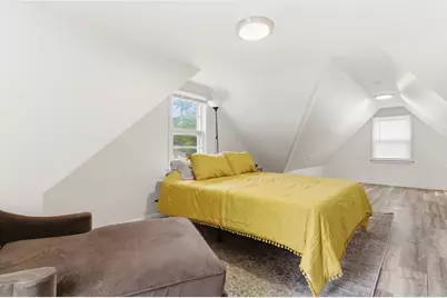 233 E Hawthrone Drive, Round Lake Beach, IL 60073 - Photo 18