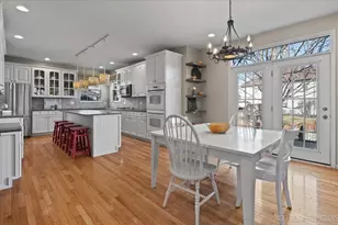 3520 Timber Creek Ln, Naperville, IL 60565 - Photo 6