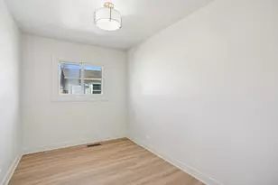 310 Mc Cameron Ave, Lockport, IL 60441 - Photo 12