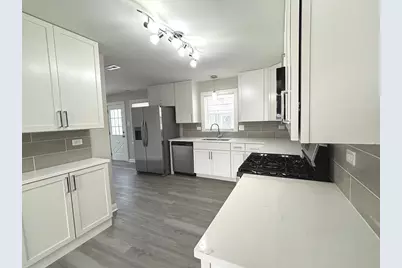 17092 Lincoln Street, Hazel Crest, IL 60429 - Photo 8