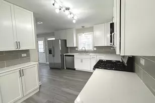 17092 Lincoln St, Hazel Crest, IL 60429 - Photo 8