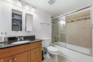 1749 Vermont Dr, Elk Grove Village, IL 60007 - Photo 18