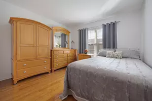 733 Clover Hill Ct, Elk Grove Village, IL 60007 - Photo 20