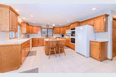 18816 S Chestnut Drive, Shorewood, IL 60404 - Photo 26