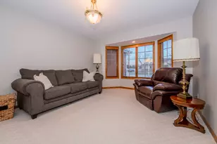 18816 S Chestnut Dr, Shorewood, IL 60404 - Photo 20