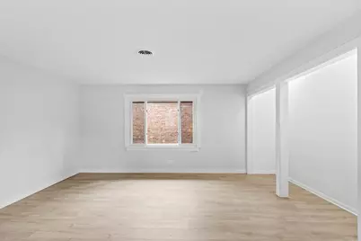 10206 S Saint Louis Avenue, Evergreen Park, IL 60805 - Photo 14