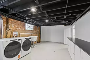 10206 S St Louis Ave, Evergreen Park, IL 60805 - Photo 32