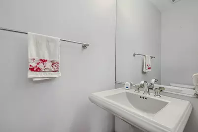 481 N Clinton Street, Chicago, IL 60654 - Photo 14