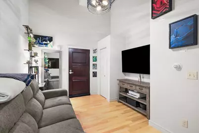 212 N Center Street #202, Bloomington, IL 61701 - Photo 8