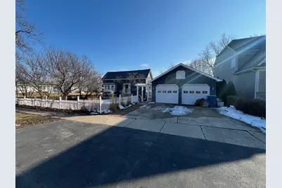 4604 Fairview Avenue, Downers Grove, IL 60515 - Photo 2