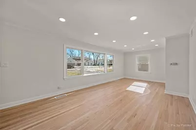 [Address not provided], Mundelein, IL 60060 - Photo 8