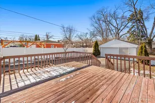136 Walnut Ct, Mundelein, IL 60060 - Photo 26