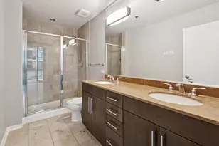 123 S Green St, Chicago, IL 60607 - Photo 12