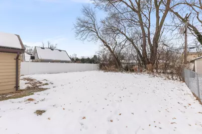 956 S Cadwell Avenue, Elmhurst, IL 60126 - Photo 20