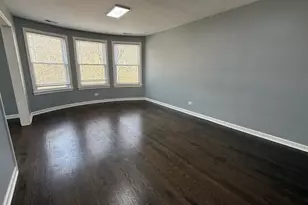 5843 N Cicero Ave, Chicago, IL 60646 - Photo 2