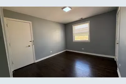5843 N Cicero Avenue #2, Chicago, IL 60646 - Photo 12