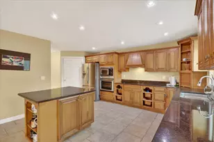 8306 E Crockett Rd, Roscoe, IL 61073 - Photo 18