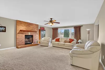 8306 E Crockett Road, Roscoe, IL 61073 - Photo 24