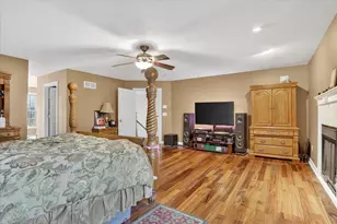 8306 E Crockett Rd, Roscoe, IL 61073 - Photo 48