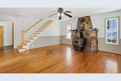 21870 W Lake Avenue, Round Lake, IL 60073 - Photo 16