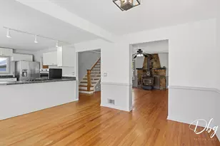 21870 W Lake Ave, Round Lake, IL 60073 - Photo 40