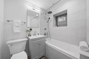 2753 N Spaulding Ave, Chicago, IL 60647 - Photo 8