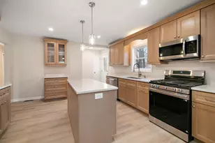 675 Washington Ave, Bourbonnais, IL 60914 - Photo 8