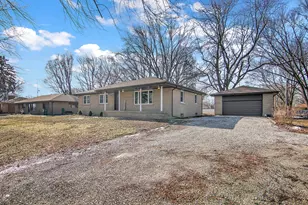 675 Washington Ave, Bourbonnais, IL 60914 - Photo 2