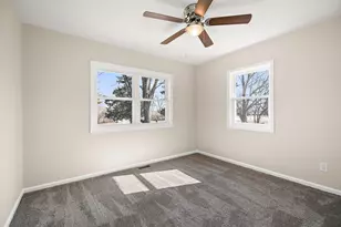 675 Washington Ave, Bourbonnais, IL 60914 - Photo 16