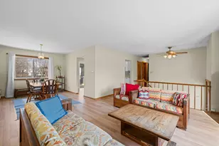 4480 Thornbark Dr, Hoffman Estates, IL 60192 - Photo 12