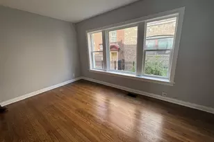 7847 S Bennett Ave, Chicago, IL 60649 - Photo 18