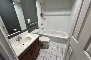 1845 White Chapel Dr, Mount Prospect, IL 60056 - Photo 10