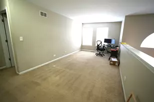 2715 Cavalcade Ct, Aurora, IL 60503 - Photo 8