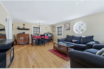 101 S Adams Street, Westmont, IL 60559 - Photo 2