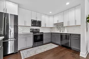 711 S River Rd, Des Plaines, IL 60016 - Photo 10