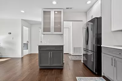 711 S River Road #617, Des Plaines, IL 60016 - Photo 12