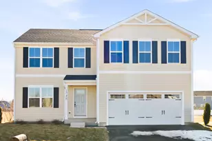 1748 Furrow St, Dekalb, IL 60115 - Photo 2