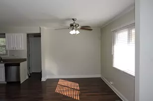 18 E Rocket Cir, Park Forest, IL 60466 - Photo 4