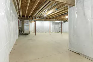 379 Larkspur Ln, Normal, IL 61761 - Photo 48