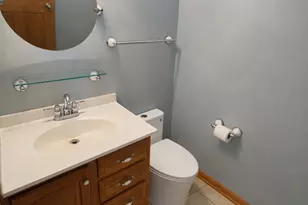 862 Omaha Ct, Carol Stream, IL 60188 - Photo 12