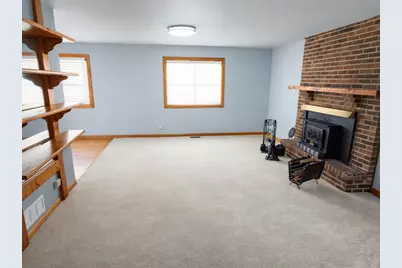 862 Omaha Court, Carol Stream, IL 60188 - Photo 4