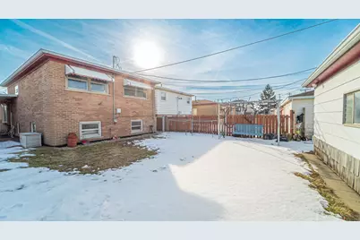12728 S Saginaw Avenue, Chicago, IL 60633 - Photo 26