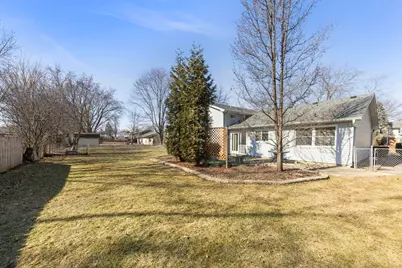 755 Surryse Road, Lake Zurich, IL 60047 - Photo 22