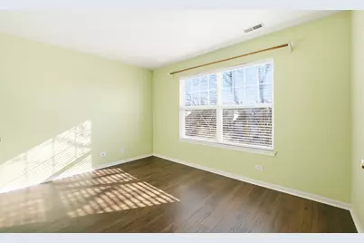 2140 Colchester Avenue, Hoffman Estates, IL 60192 - Photo 36