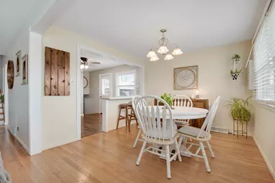 333 Homewood Court, Chicago Heights, IL 60411 - Photo 6