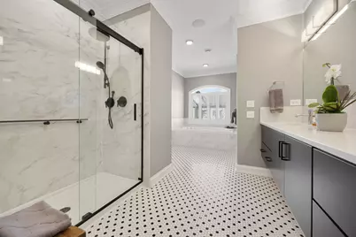 38 Bluestone Drive, Saint Charles, IL 60174 - Photo 16