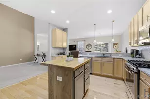 1209 John Hancock Dr, Bolingbrook, IL 60490 - Photo 4